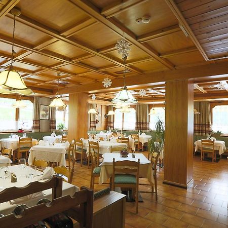 ¿Cuáles son los mejores hoteles cerca de Museo Vittorino Cazzetta? Selva di Cadore Exterior foto
